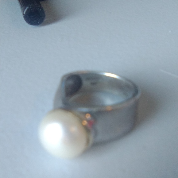 Natural pearl on sterling silver and 14k gold ring - Picture 2 of 3